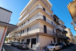 AM003 - Appartamenti Angolari Nuova Cost
