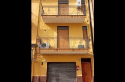 AM033 - Palazzina Indipendente Con Box