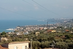 AM043A - Porzione di Appartavilla con Es